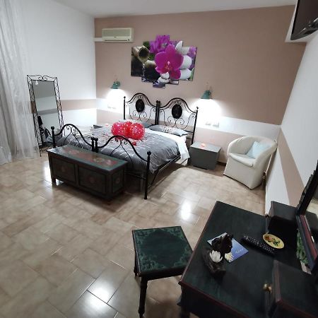 Bed & Breakfast Villa Flora Eredita 외부 사진